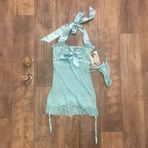 💙 NEW Dreamgirl garter slip lingerie with thong